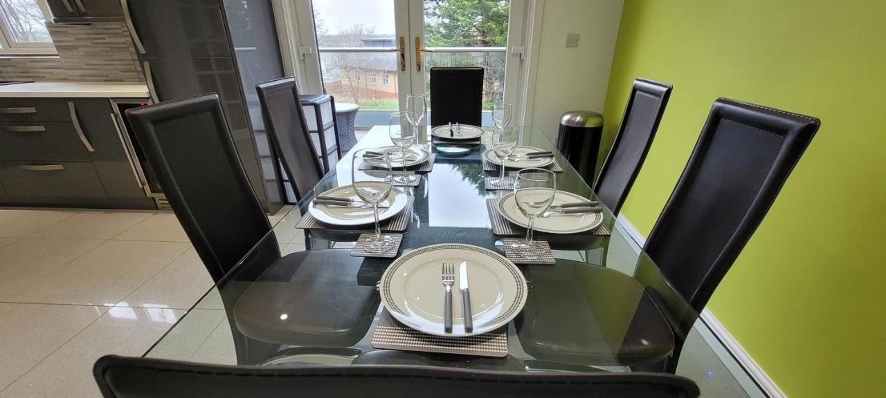 Tides Reach - 3 Bedroom Holiday Home - Llanreath - Pembroke Dock Exterior foto